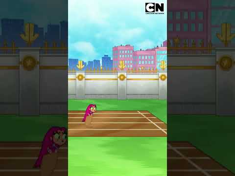 starfire-es-congelada-por-superman-los-jovenes-titanes-en-accion