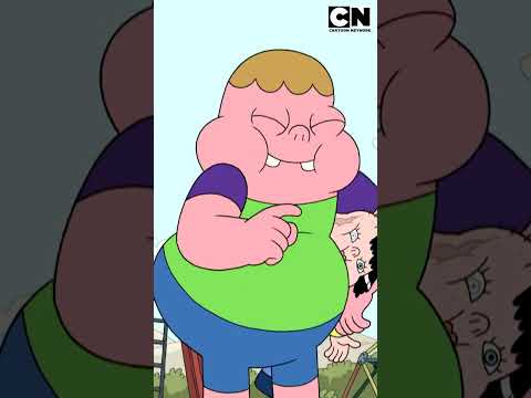clarence-quiere-que-todos-jueguen-con-amiguito-clarence
