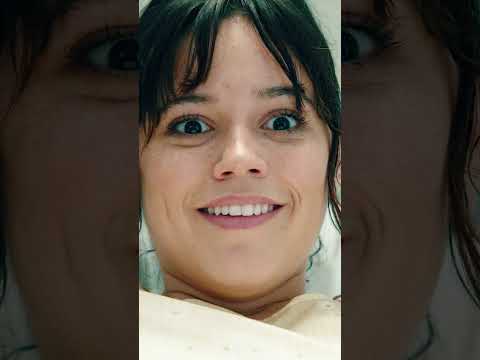 la-reina-de-nuestras-pesadillas-favoritas-jenna-ortega-beetlejuice-el-super-fantasma